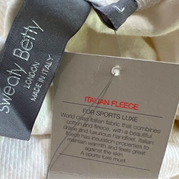 NWT Sweaty Betty Harmonise Luxe Fleece White Pullover Sweatshirt Size Large - Picture 3 of 5